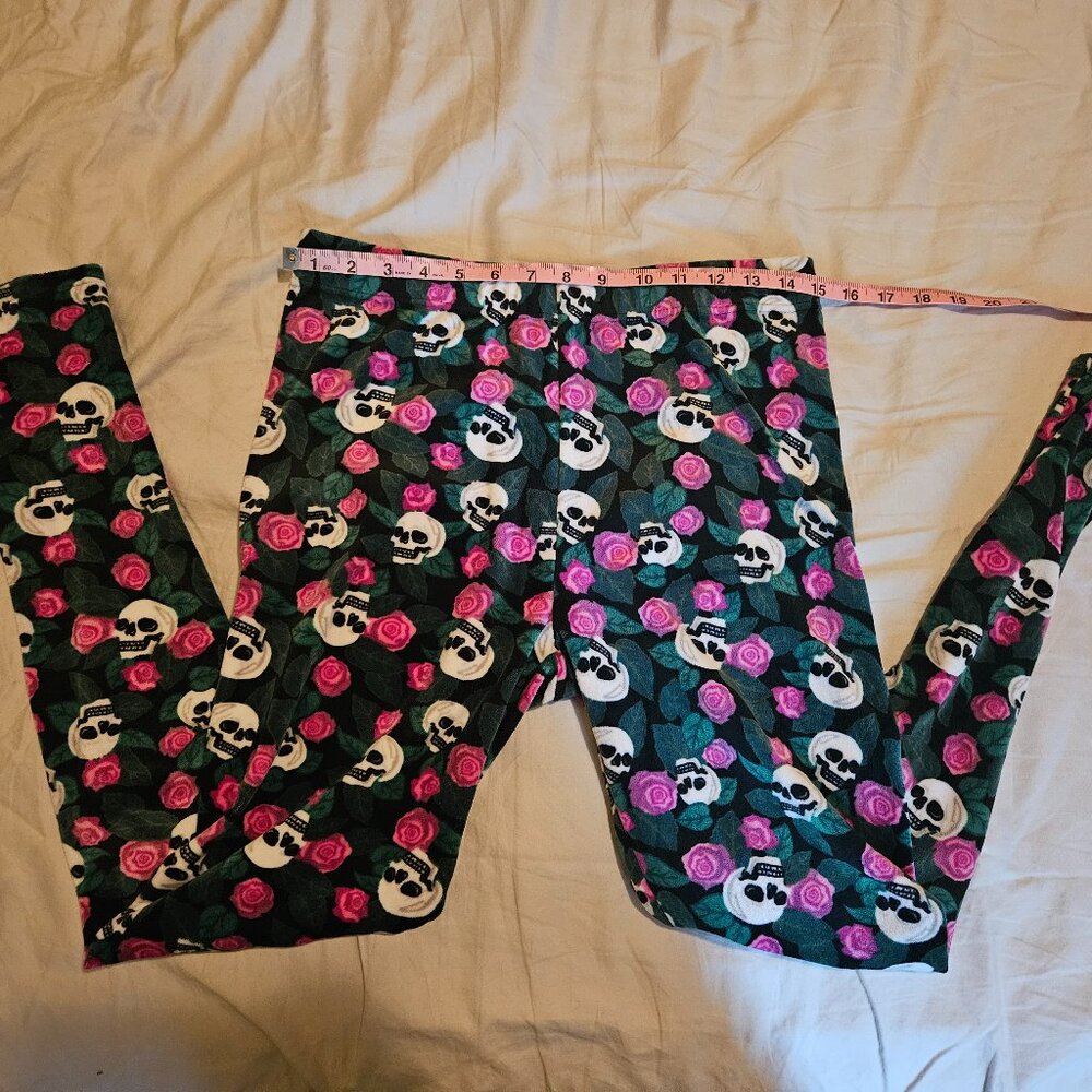 Serra Skull Flower Leggings